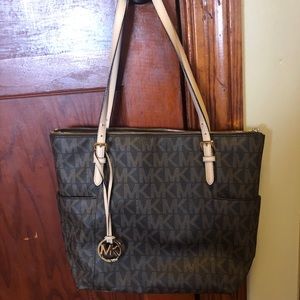 MK Purse